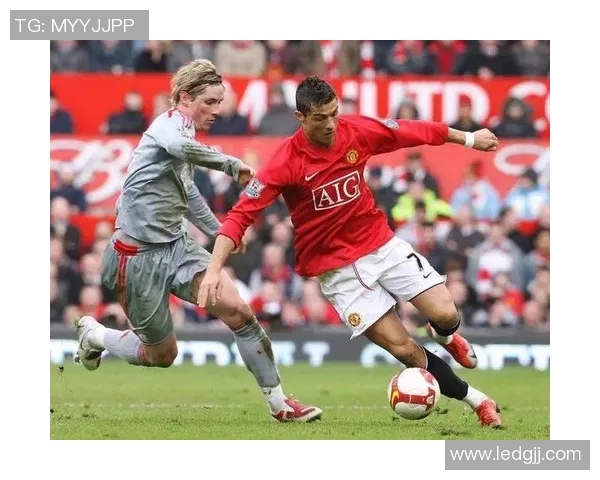 足球巨星身体动作解析 如何通过动作理解球场内外的独特魅力