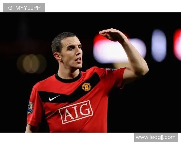 足球球星排行榜分析：探讨天赋与缺陷如何影响球员表现与成就